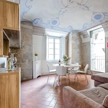 Apartmán Hostly-maison Le Vettovaglie-historical Center *