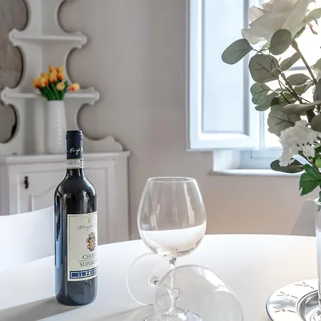 Apartment Hostly-maison Le Vettovaglie-historical Center