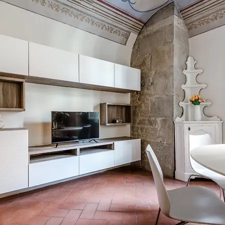 Apartment Hostly-maison Le Vettovaglie-historical Center
